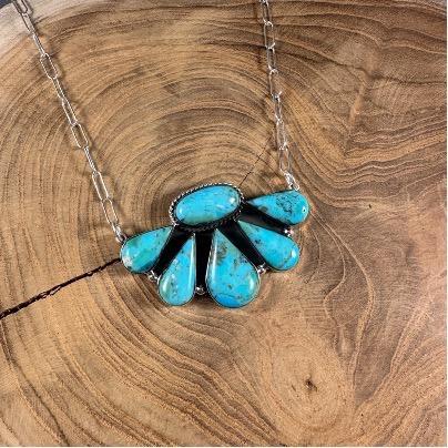 BOHO SOL LARGE HALF CLUSTER NECKLACE