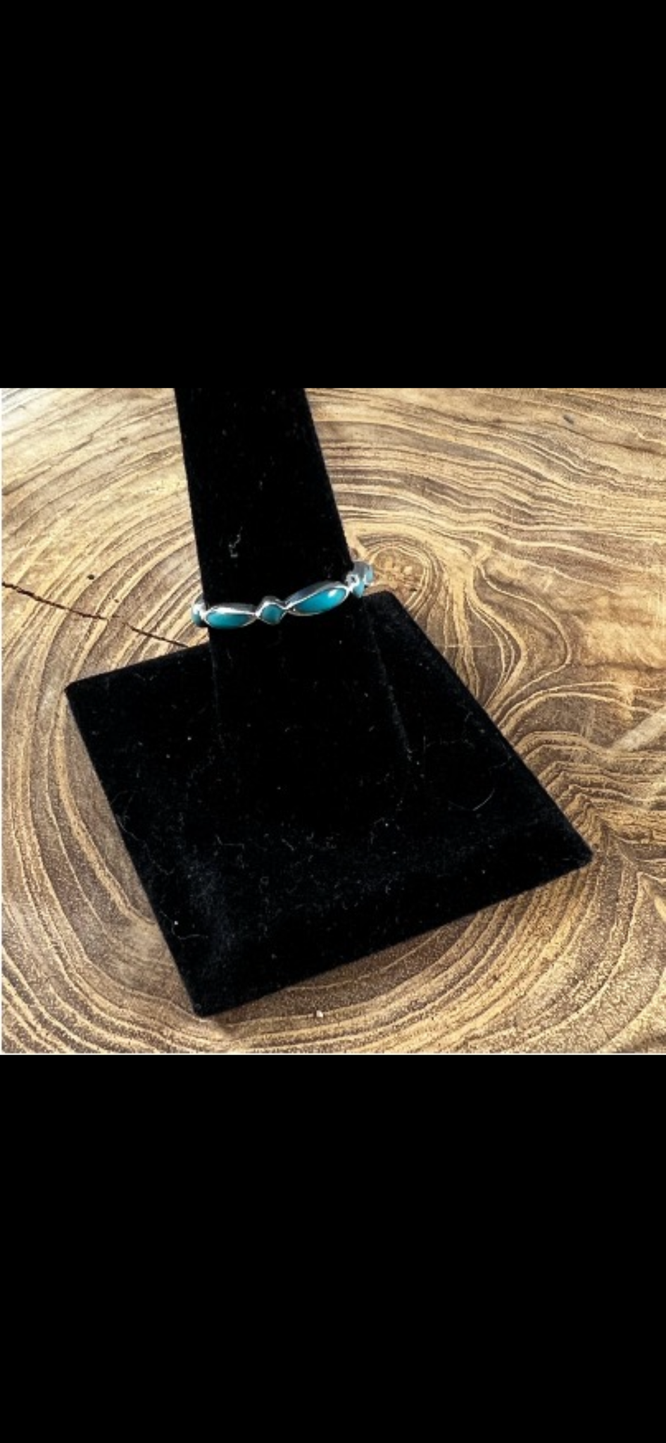 BOHO SOL MISHAPE DIAMOND OVAL STACKER RING
