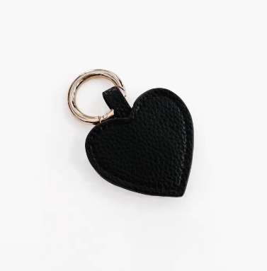 Pretty Simple - Heidi Heart Magnetic Hat Carry Clip