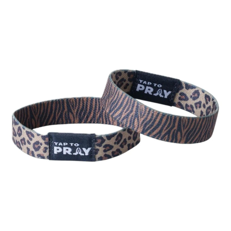 Versible Tap To Pray® Wristband – Safari Leopard 