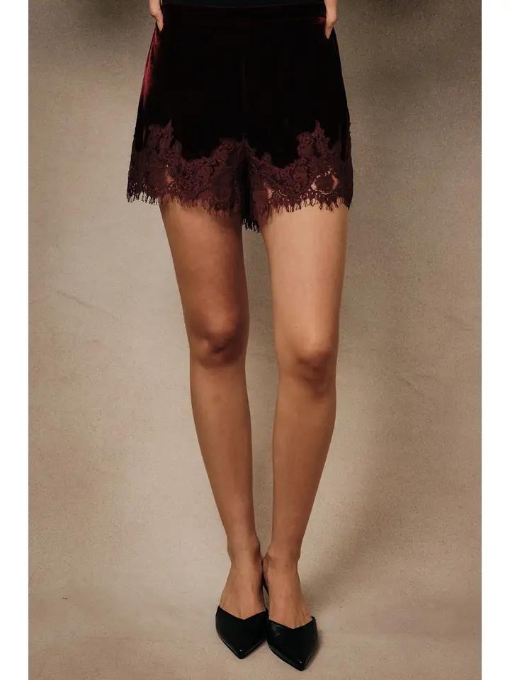 SUNDAY EDITION LACE APLIQUE HEM VELVET SHORT
