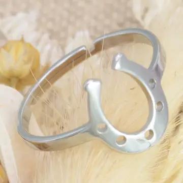 Horseshoe Ring – Silver