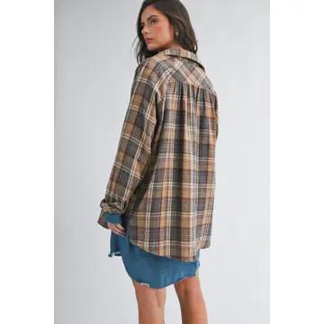 Oversized Plaid Flannel Button Down Shirt