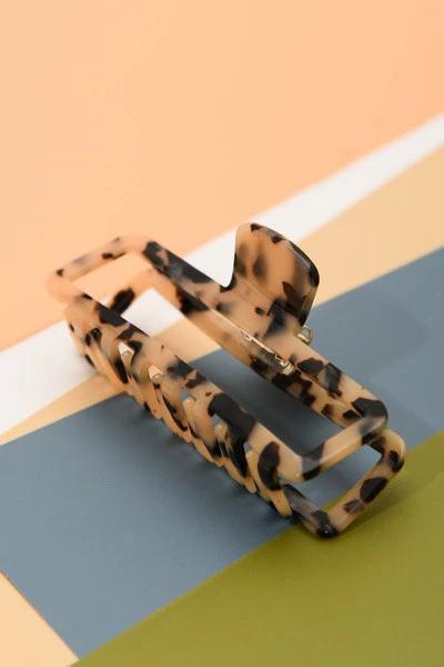 EXTRA LARGE CELLULOSE HAIR CLAW CLIPS CREAM TORT