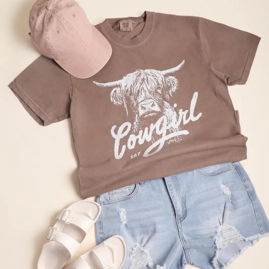 Fashion City Western Cowgirl Highland Cow Graphic Garment-Dyed T-Shirt