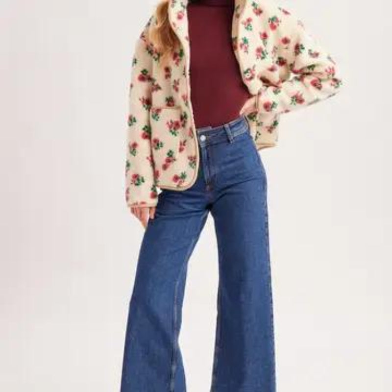 BLUIVY SNAP-BUTTON DOWN FLORAL SHERPA FLEECE JACKET - FRONT VIEW