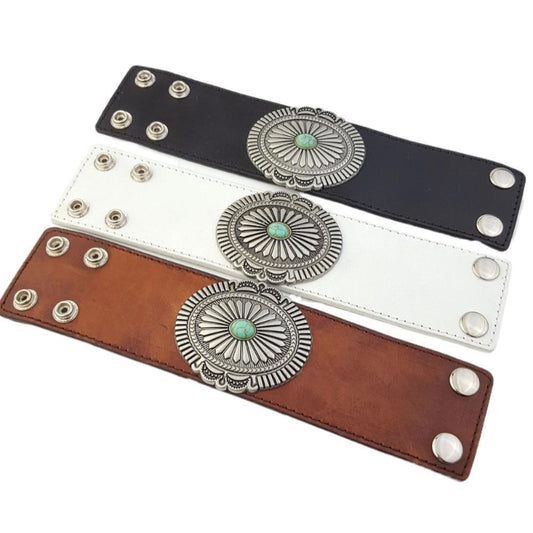 Axesoria West Vintage w. Distressed Leather Cuff w. Oval Turquoise Concho | Prepack of 2 (1 each color)