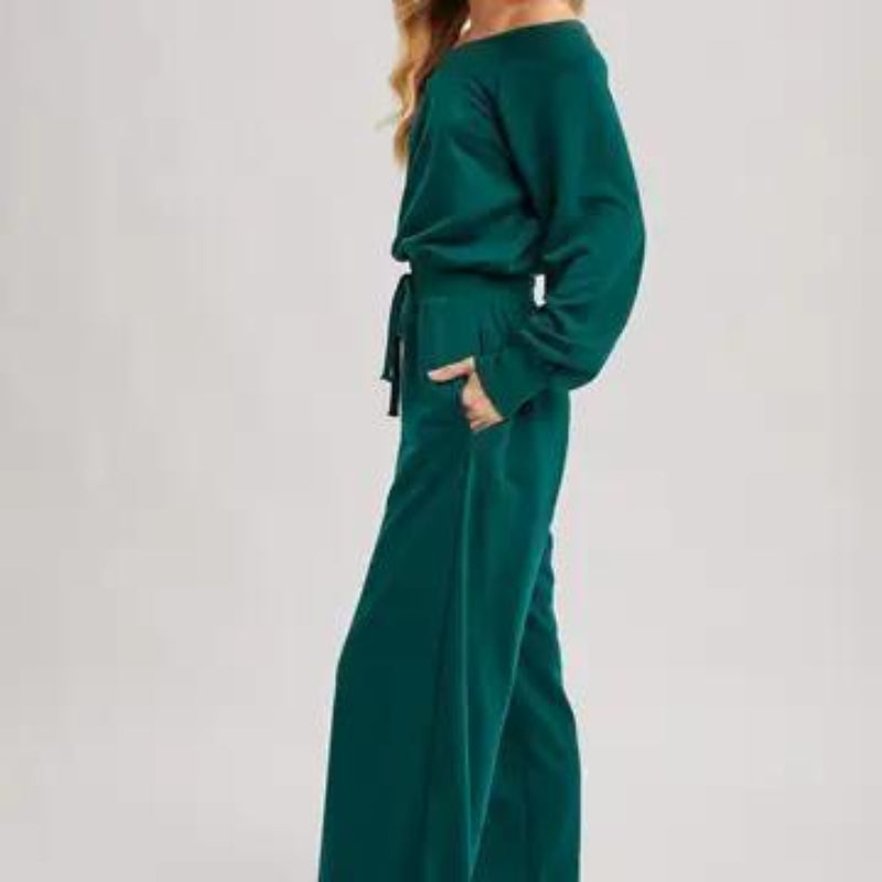 BLUIVY WIDE NECK OFF THE SHOULDER KNIT JUMPSUIT |
HUNTER GREEN - SIDE VIEW