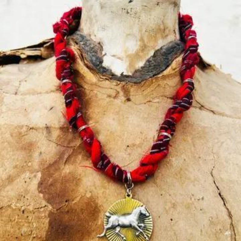 Vintage Bliss Vintage Braided Pearl Snap Horse Medallion Necklace