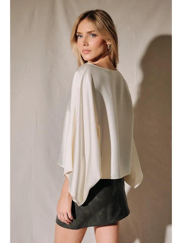 Sunday Edition Boat Neck 3/4 Sleeve Doman Pancho Top