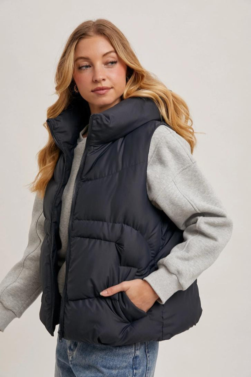BLUIVY ZIPPER DOWN PUFFER HOODED VEST | ASH - SIDE VIEW