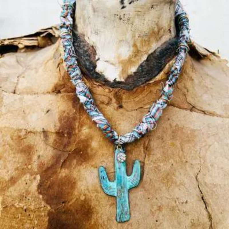 Vintage Bliss Vintage Pearl Snap Braided Cactus Patina Necklace