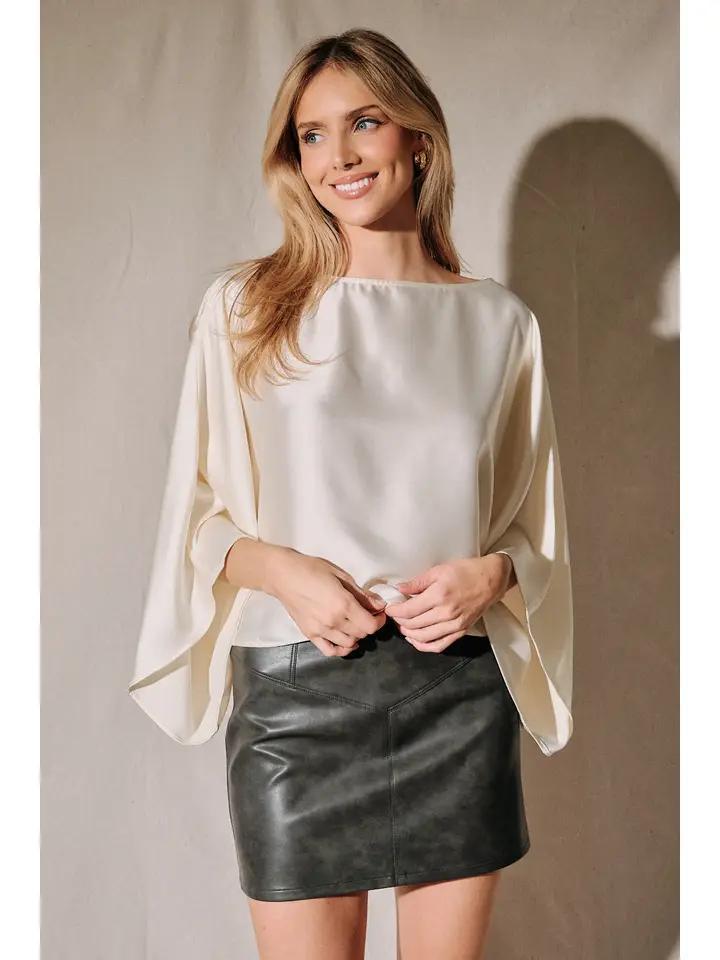 Sunday Edition Boat Neck 3/4 Sleeve Doman Pancho Top