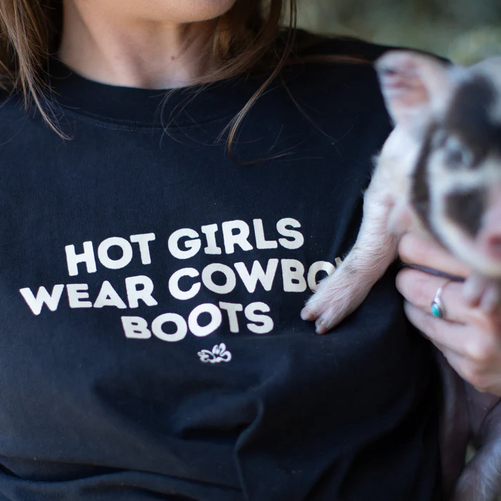 Hot Girl Vintage Tee