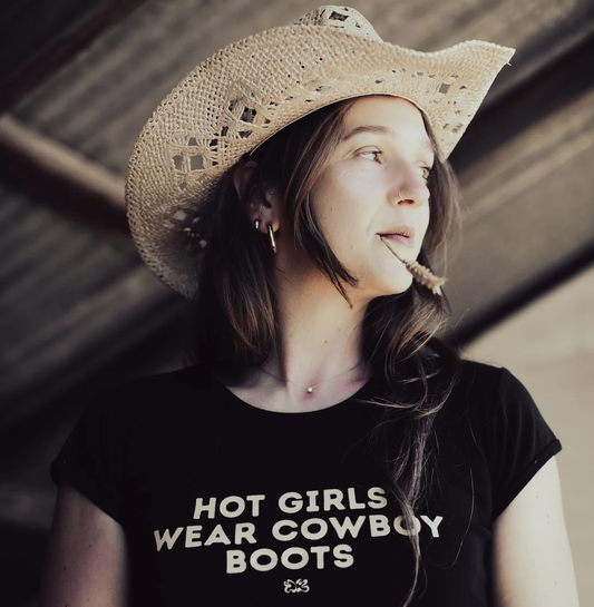 Hot Girl Crop Tee